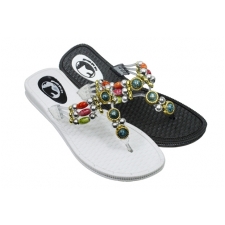 KINA beige patent leather mary janes | Carel Paris Shoes