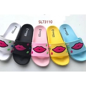 plain sandals in bulk